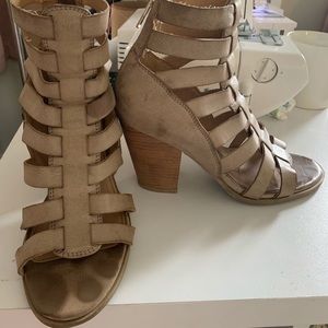 Nude gladiator heeled Sandles